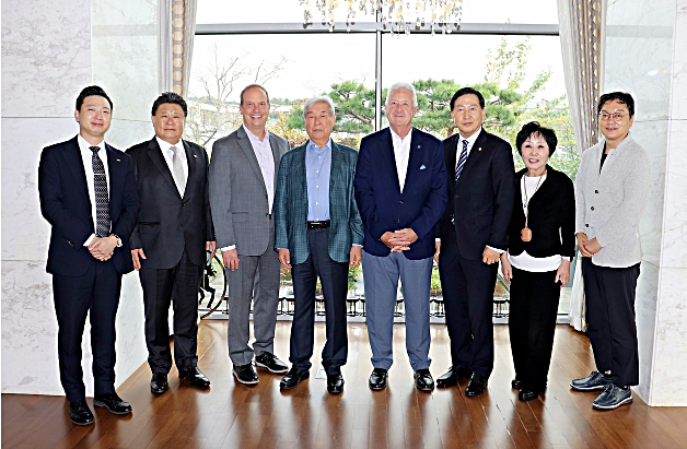 IFPW(세계의약품도매연맹) 회장단 방한-간담회